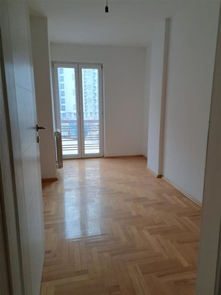 Aerodrom nov trosoben 61m2 vseliv stan