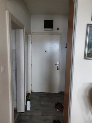 Aerodrom pozadi biser kulite 100m2 4soben renoviran