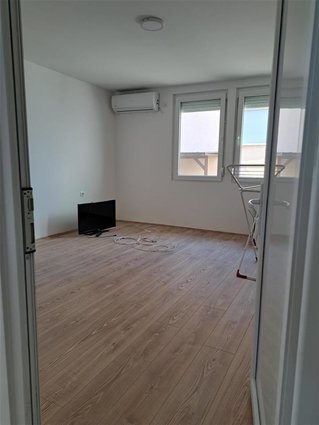 Cento baraka 51m2 i kuka 71m2 na plac 461m2