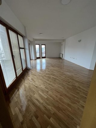 Centar Vodnjanska 130m2 stan za kancelarii