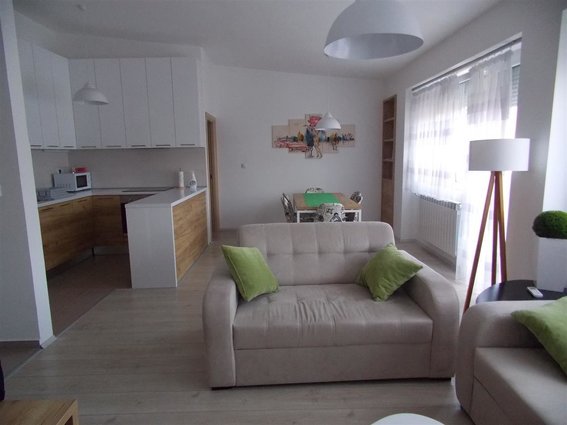 K.Voda novi namesteni trosobni stanovi