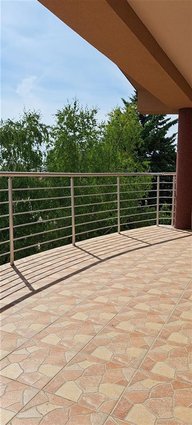 Radisani 479m2 kuka 4 kata na plac 778m2