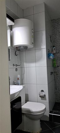 N.Lisice 116m2 3spalni, 1kat niska zgrada