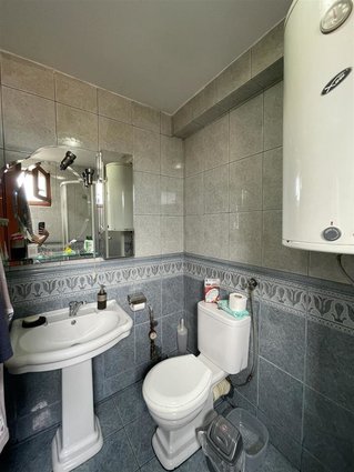 Kozle opremen stan so edna spalna