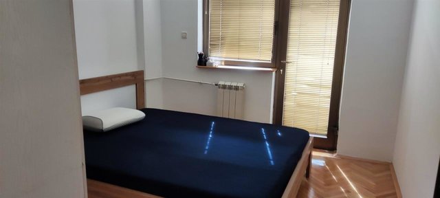 IZDAVANJE TOP STAN 50M2-KAJ DZUBOKS KAFULE