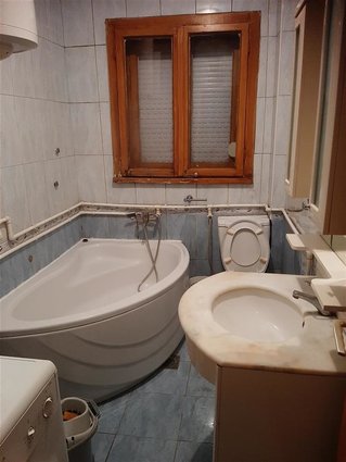 Se izdava namesten stan Debar Maalo so dve spalni