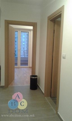 43m2 izdavanje Aerodrom