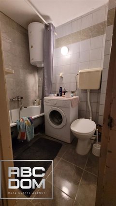 prodazba 42m2 Karpos 3