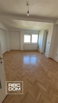 Stan vo n.Zelezara 105m2