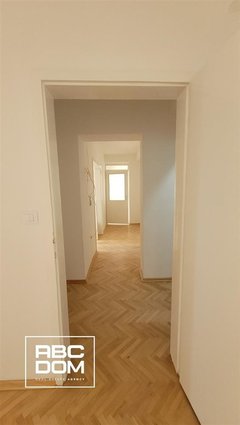 Stan vo n.Zelezara 105m2