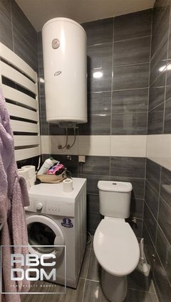 Se izdava stan od 56m2 vo Avtokomanda