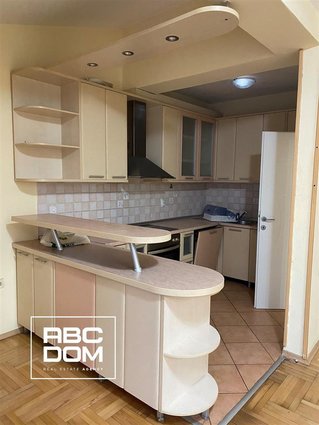 Ekstra kuka na ekstra lokacija Taftalidze