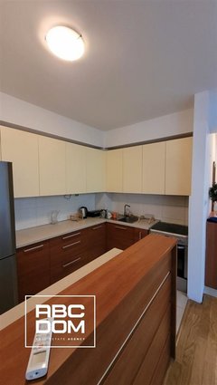 Se izdava stan vo Debar Maalo