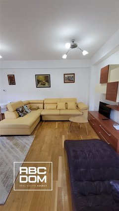 Se izdava stan vo Debar Maalo