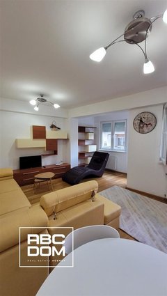 Se izdava stan vo Debar Maalo