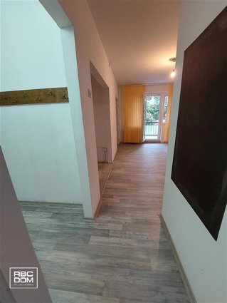 СЕ ПРОДАВА СТАН ВО КАРПОШ-4