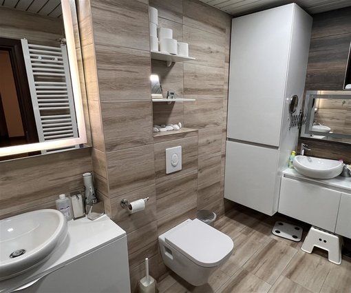 Centar Gradski Zid Soboren Hram 154m2 luksuzen