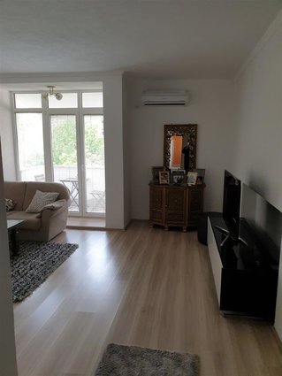 Stan 112m2 Gradski Zid sproti Holiday In