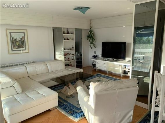 Se izdava ubav stan pozadi Univerzalna 2 spalni