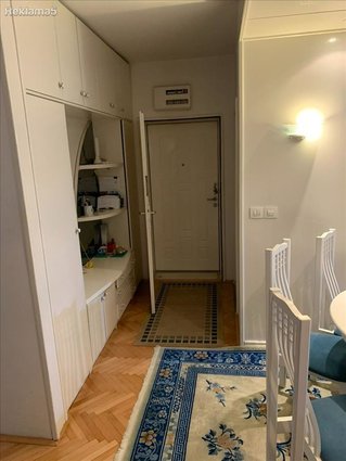 Se izdava ubav stan pozadi Univerzalna 2 spalni