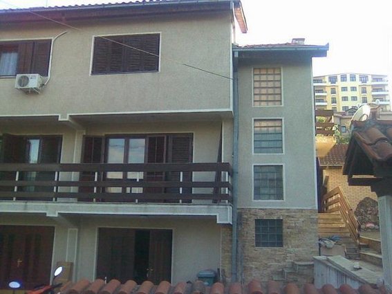 Se iznajmuva prazna kuka na Vodno