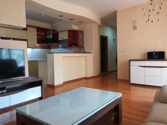 Se izdava exstra stan Vodno 2 spalni m2