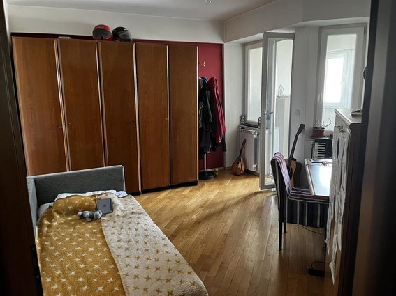 Centar vo zgradata na Tifani 110m2