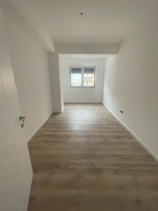 Se prodava nov stan 115m2