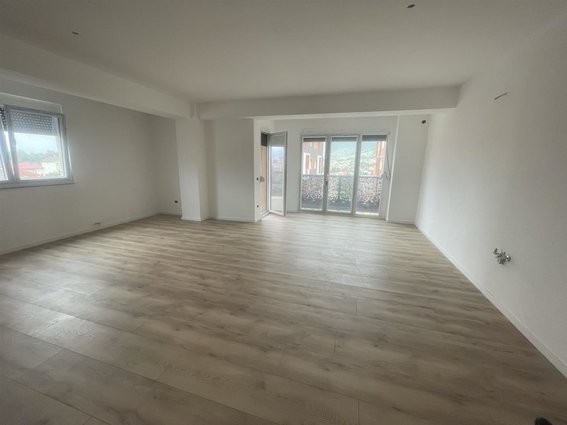 Se prodava nov stan 115m2