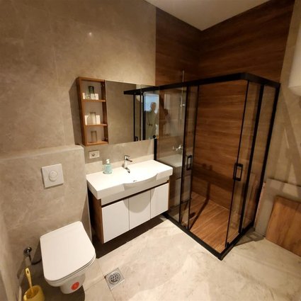 Se prodava lokal 100m2