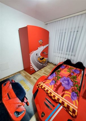 Kuka od 841m2 na 3 kata vo Balindol