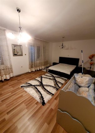 Kuka od 841m2 na 3 kata vo Balindol