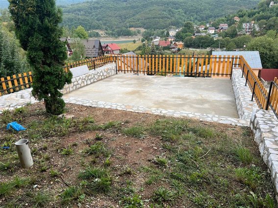 Vila 500m2 vo Mavrovo