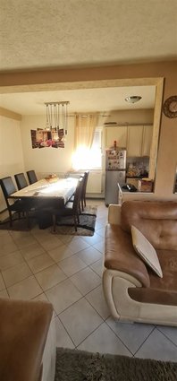 Kuka 300 m2 so razraboten biznis