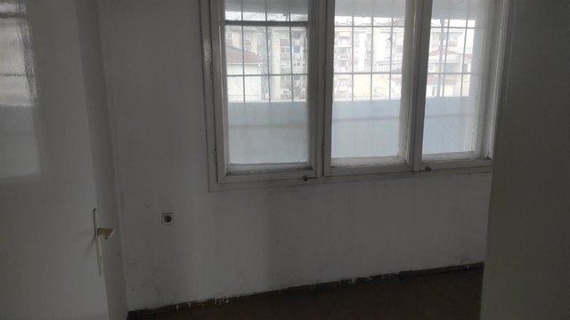 Urban Living stan vo Kisela Voda kaj Opstinata