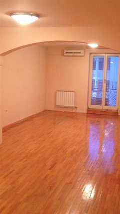 Stan vo Nasteva Palata Centar plostad 124m2