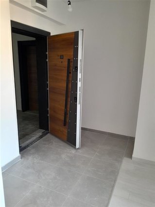 NOV STAN 45 M2 -NAS. SHUTOORIZARI