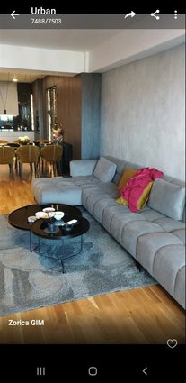 Exkluziven stan na Praska