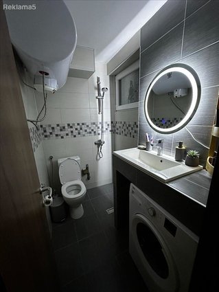 СЕ ПРОДАВА НАМЕСТЕН 55М2 СТАН ВО КАРПОШ 2