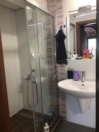 CENTAR FREDRIK SHOPEN 81M2