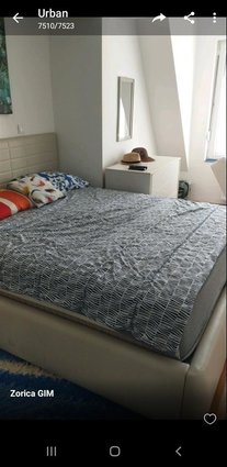 Se prodava stan vo Centar