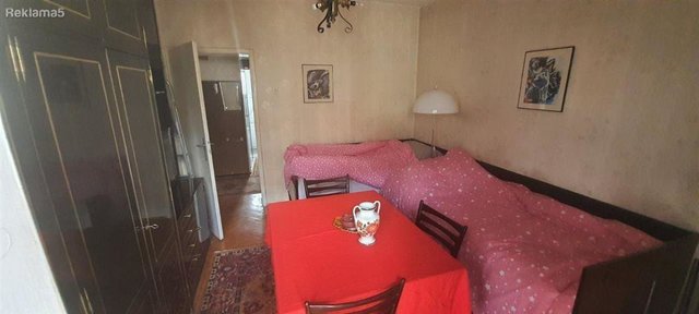 SE PRODAVA 60M2 STAN VO CENTAR-UNIVERZALNA