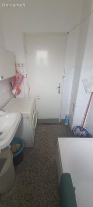 SE PRODAVA 60M2 STAN VO CENTAR-UNIVERZALNA