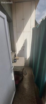 SE PRODAVA 60M2 STAN VO CENTAR-UNIVERZALNA