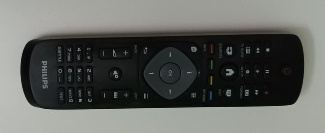 ПРОДАВАМ ТЕЛЕВИЗОР МАРКА PHILIPS