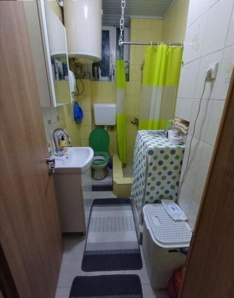 СЕ ПРОДАВА НАМЕСТЕН ТРОСОБЕН 91М2 СТАН ВО ЃОРЧЕ ПЕТРОВ