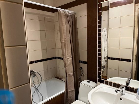 SE PRODAVA RENOVIRAN I NAMESTEN 50M2 STAN VO KOZLE