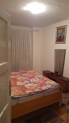 CENTAR DO VLADA NA LENINOVA SE IZDAVA STAN 54m2