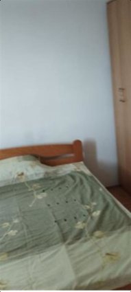 Se izdava stan 43m2 pozadi Zeleznicka Get Kafe