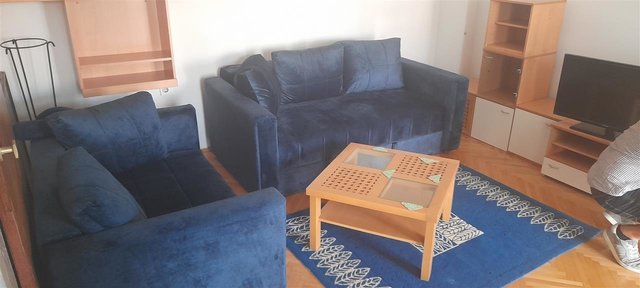 DO PALMA _SKOPJANKA 45m2 NA 3-KAT_200evra